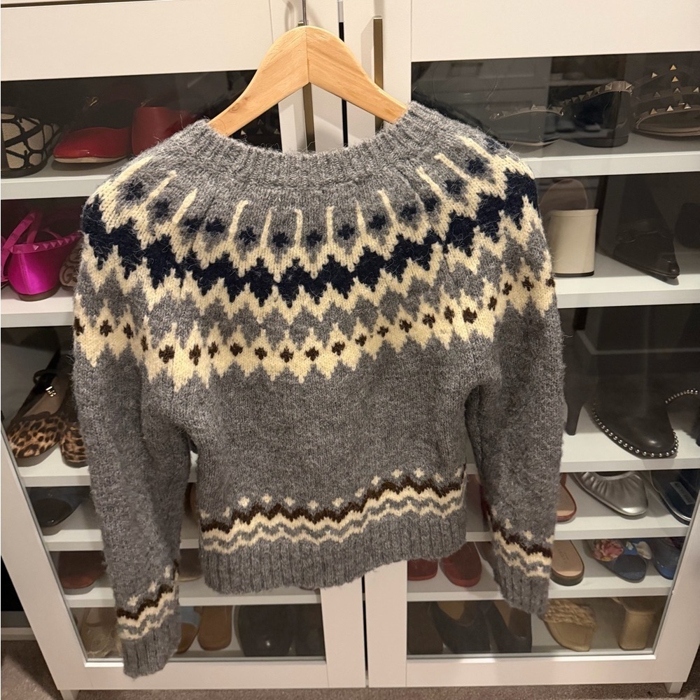 Astr Gray and Cream Feyre Fair Isle Sweater - Picture 6 of 7